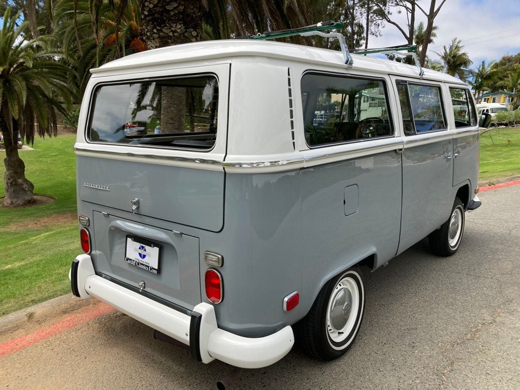 1971 Volkswagen Bus  - 22457681 - 6