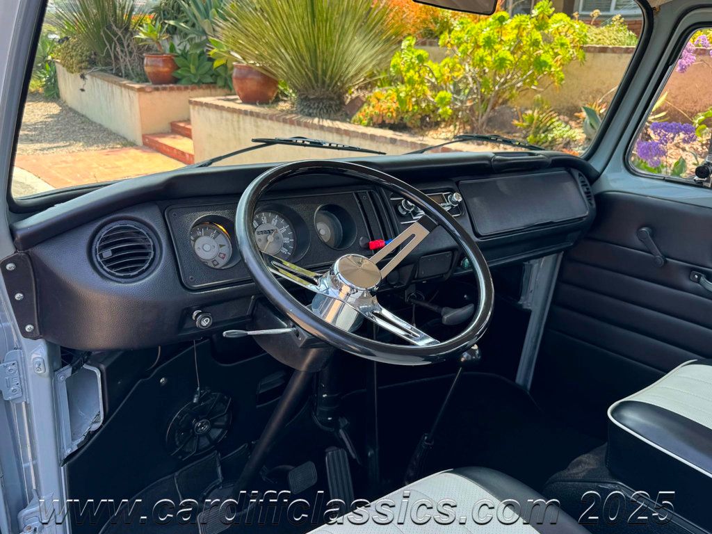 1971 Volkswagen Bus  - 22457681 - 80