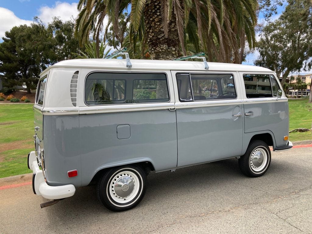 1971 Volkswagen Bus  - 22457681 - 8