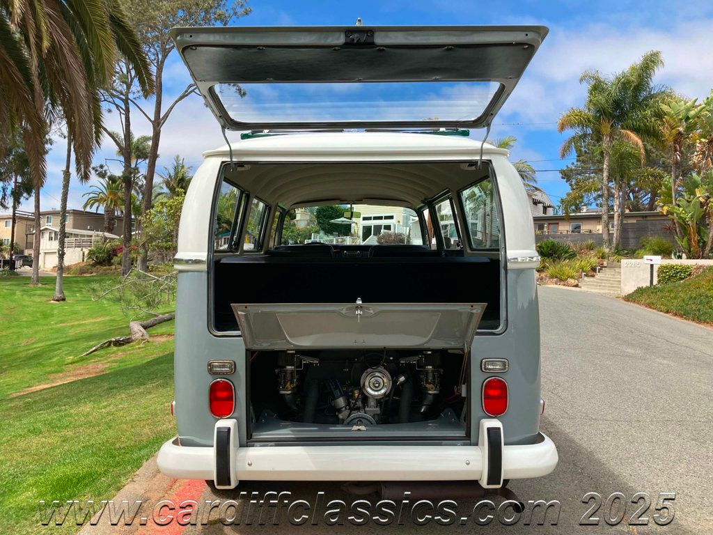 1971 Volkswagen Bus  - 22457681 - 92