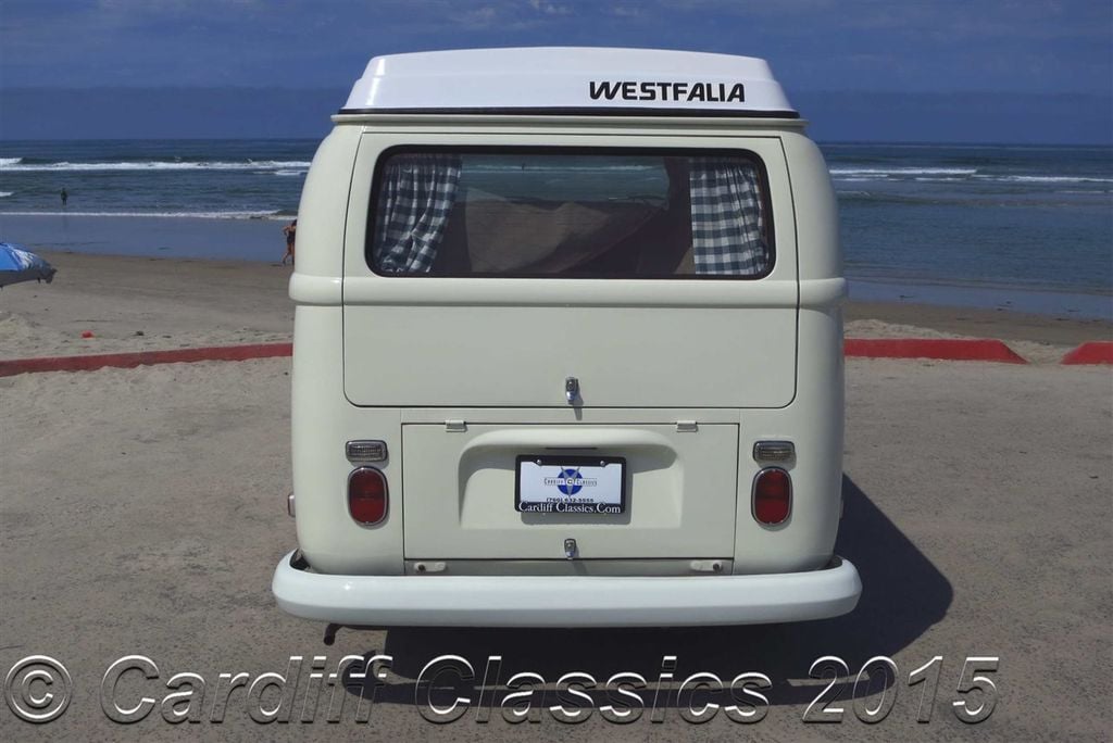 1971 Volkswagen Westfalia Bus Type 2 Bay-Window Pop-Top - 13996396 - 12