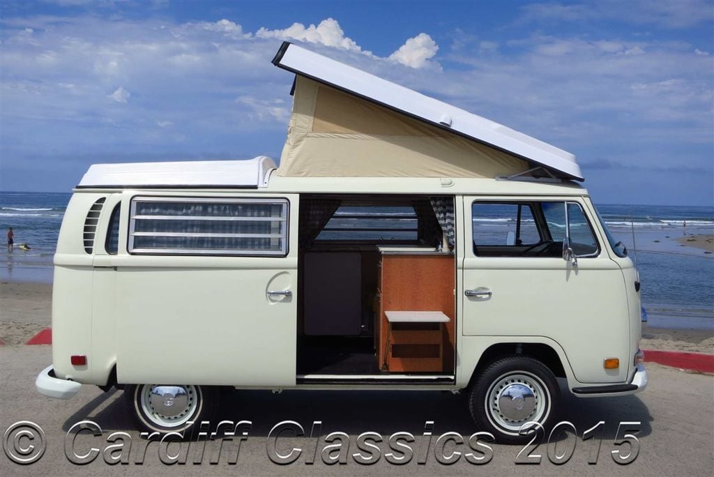 1971 Volkswagen Westfalia Bus Type 2 Bay-Window Pop-Top - 13996396 - 3