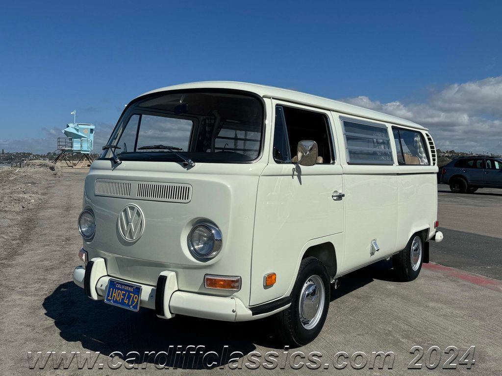 1971 Volkswagen Westfalia Campmobile Bus  - 22351289 - 0
