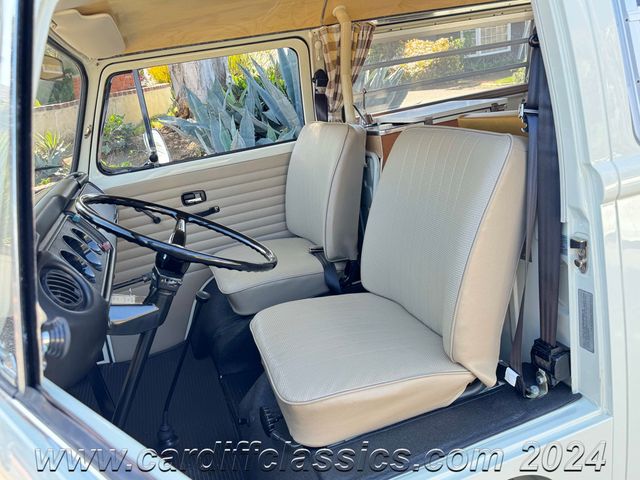 1971 Volkswagen Westfalia Campmobile Bus  - 22351289 - 17