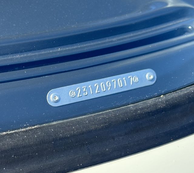 1971 Volkswagen Westfalia Campmobile Bus  - 22351289 - 32