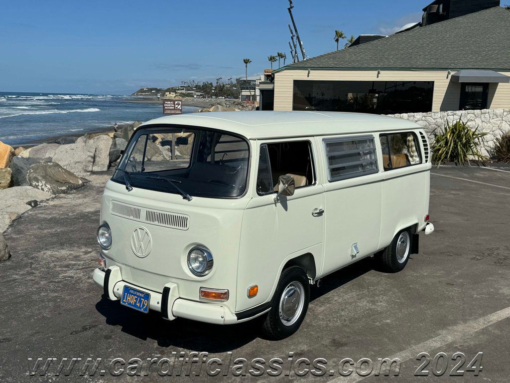 1971 Volkswagen Westfalia Campmobile Bus  - 22351289 - 39