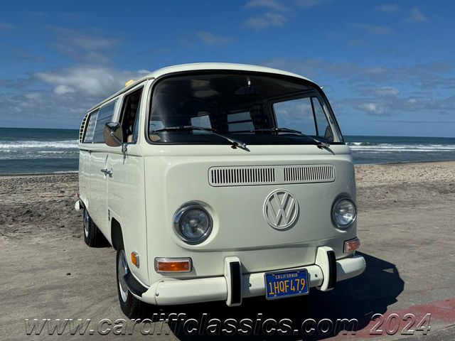 1971 Volkswagen Westfalia Campmobile Bus  - 22351289 - 8