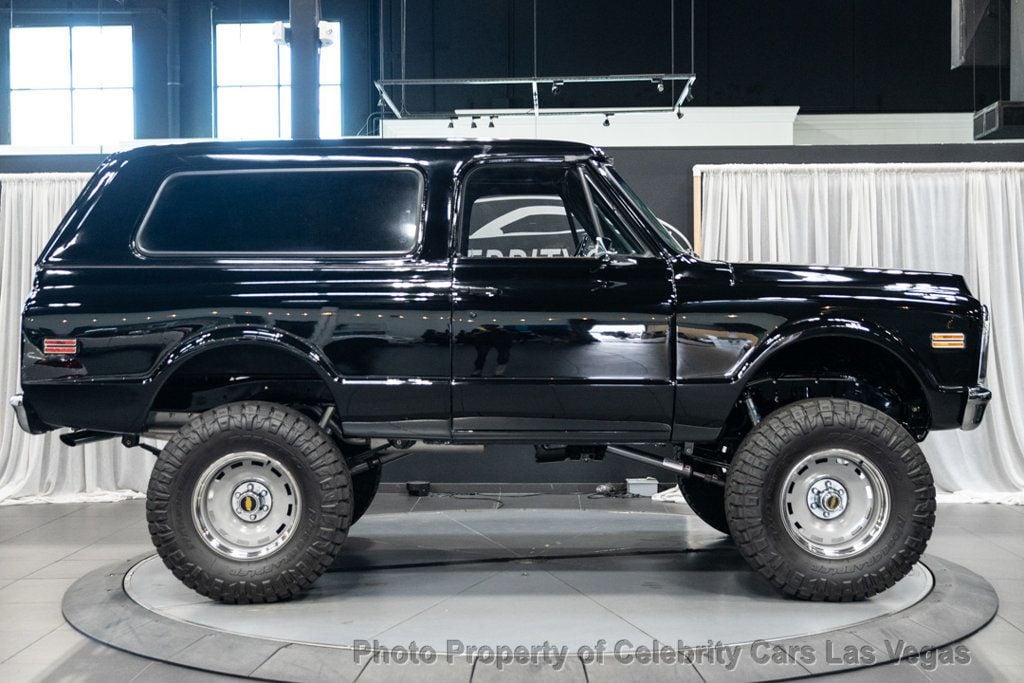 1972 Chevrolet K5 Blazer K5 Blazer Custom RESTOMOD $200K + invested - 22922240 - 9
