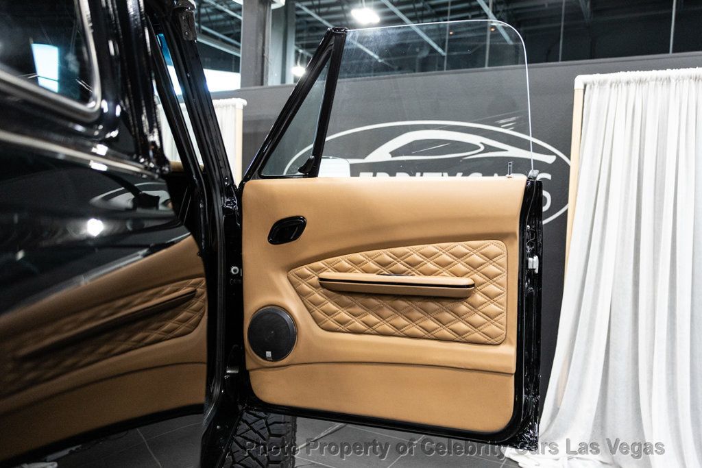 1972 Chevrolet K5 Blazer K5 Blazer Custom RESTOMOD $200K + invested - 22922240 - 23