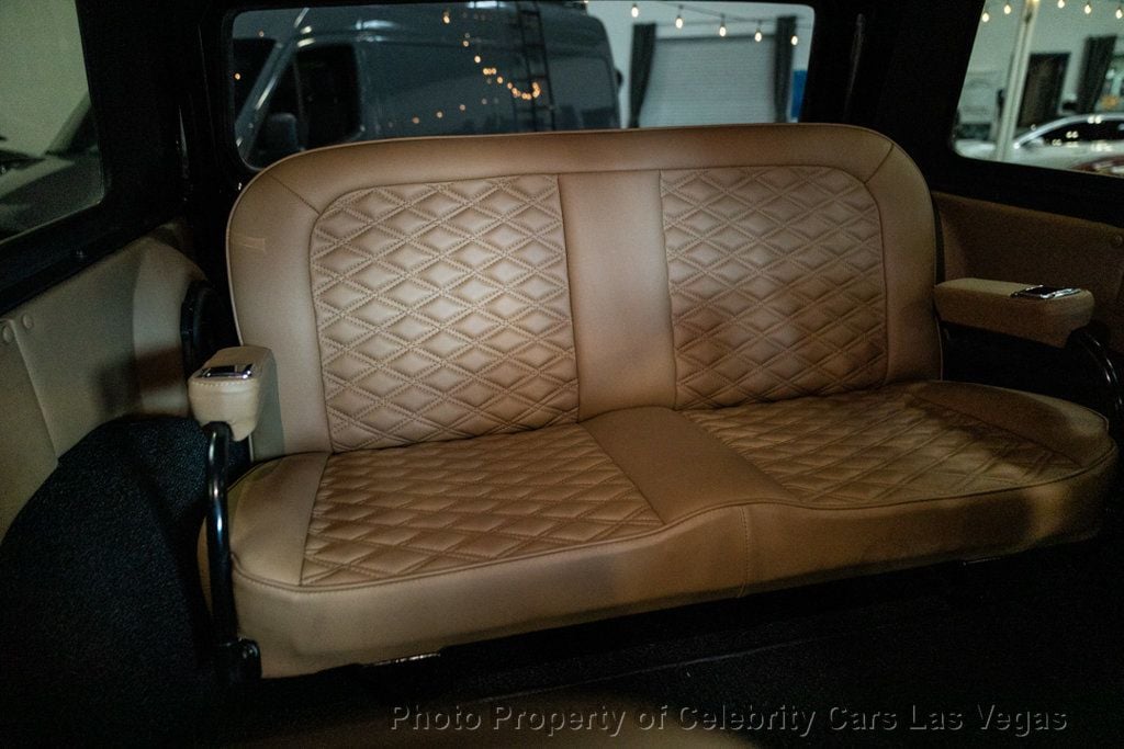 1972 Chevrolet K5 Blazer K5 Blazer Custom RESTOMOD $200K + invested - 22922240 - 24