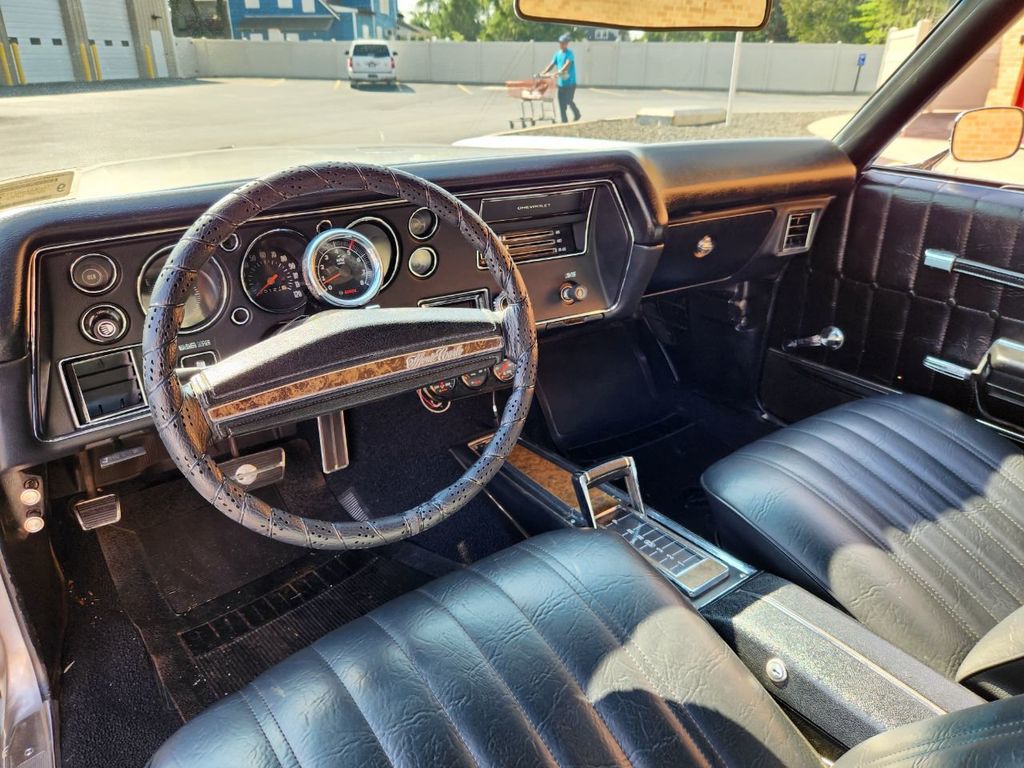 1972 Chevrolet Monte Carlo For Sale - 22067747 - 24