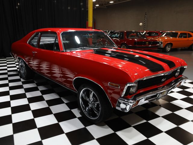1972 Chevrolet Nova BLACK RACING STRIPES - 4 Speed - 23056673 - 13