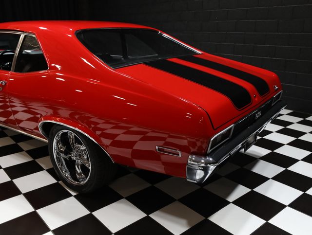 1972 Chevrolet Nova BLACK RACING STRIPES - 4 Speed - 23056673 - 26