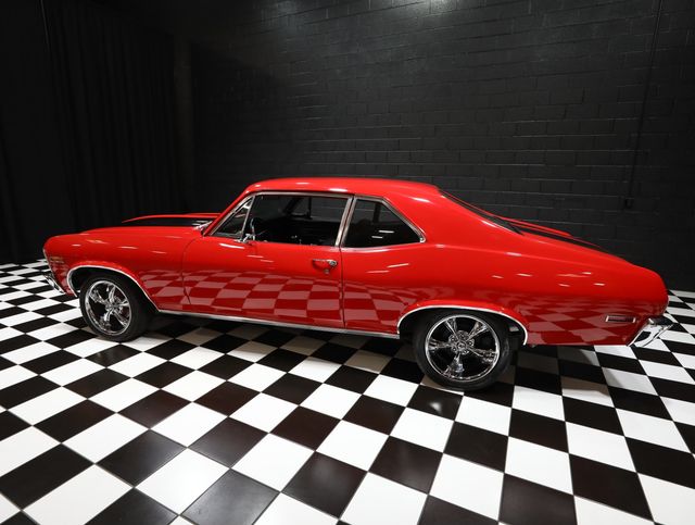 1972 Chevrolet Nova BLACK RACING STRIPES - 4 Speed - 23056673 - 31