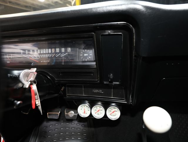1972 Chevrolet Nova BLACK RACING STRIPES - 4 Speed - 23056673 - 56