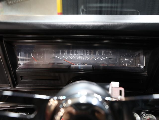 1972 Chevrolet Nova BLACK RACING STRIPES - 4 Speed - 23056673 - 60