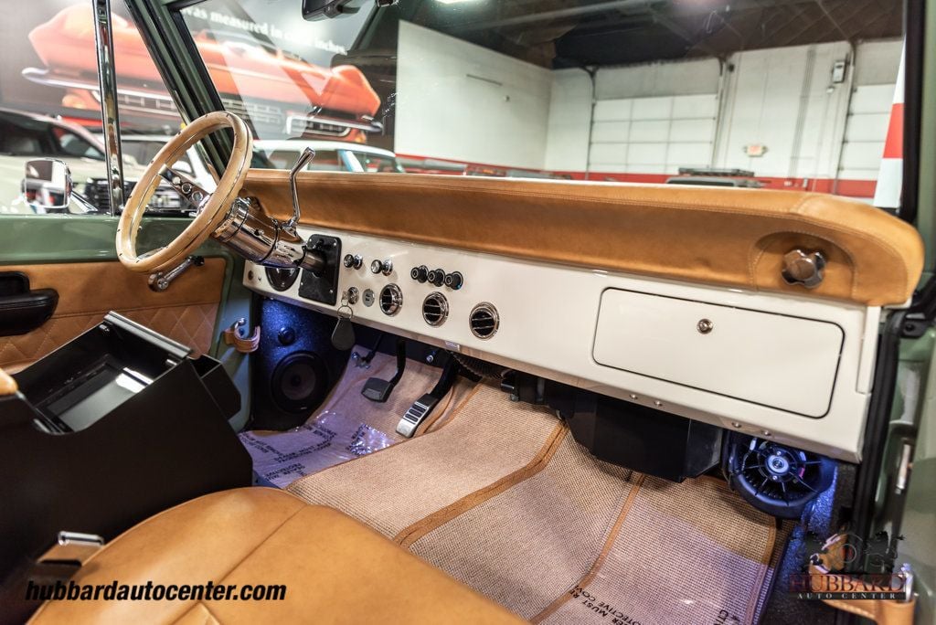 1972 Ford Bronco  - 22854459 - 22