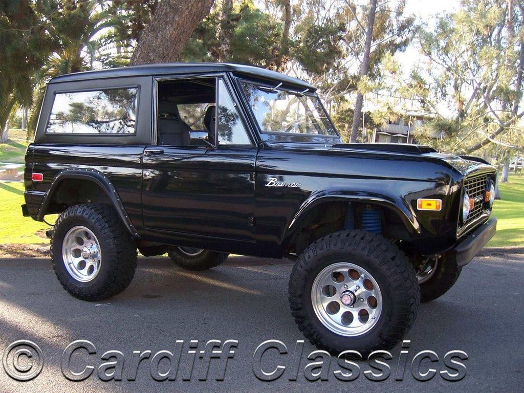 1972 Ford Bronco Half Cab - 11939704 - 10