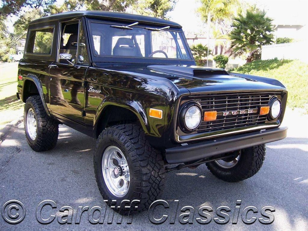 1972 Ford Bronco Half Cab - 11939704 - 2