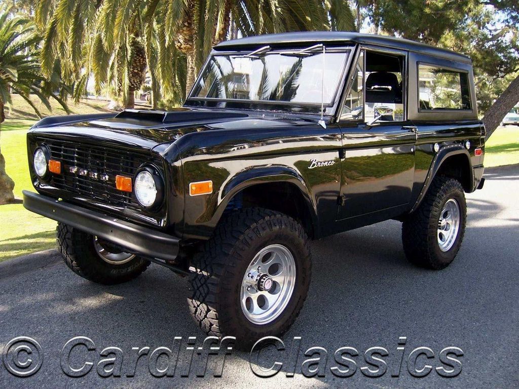 1972 Ford Bronco Half Cab - 11939704 - 4