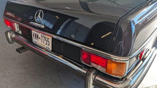 1972 Mercedes-Benz 250C W114 Coupe For Sale - 22258713 - 16