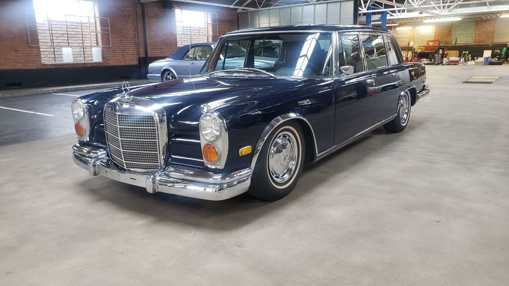 1972 Mercedes-Benz 600 Mercedes Benz 100W - 20635732 | Video 1