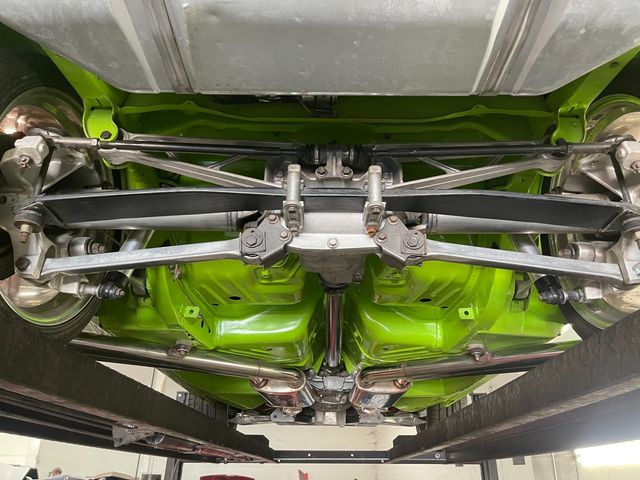 1972 Plymouth Barracuda HEMI - 6 SPEED - BREMBO BRAKES PRO TOURING - 23056694 - 92