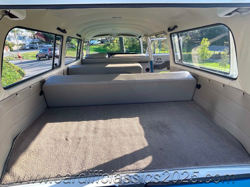 1972 Volkswagen Bay Window Bus  - 22819640 - 17
