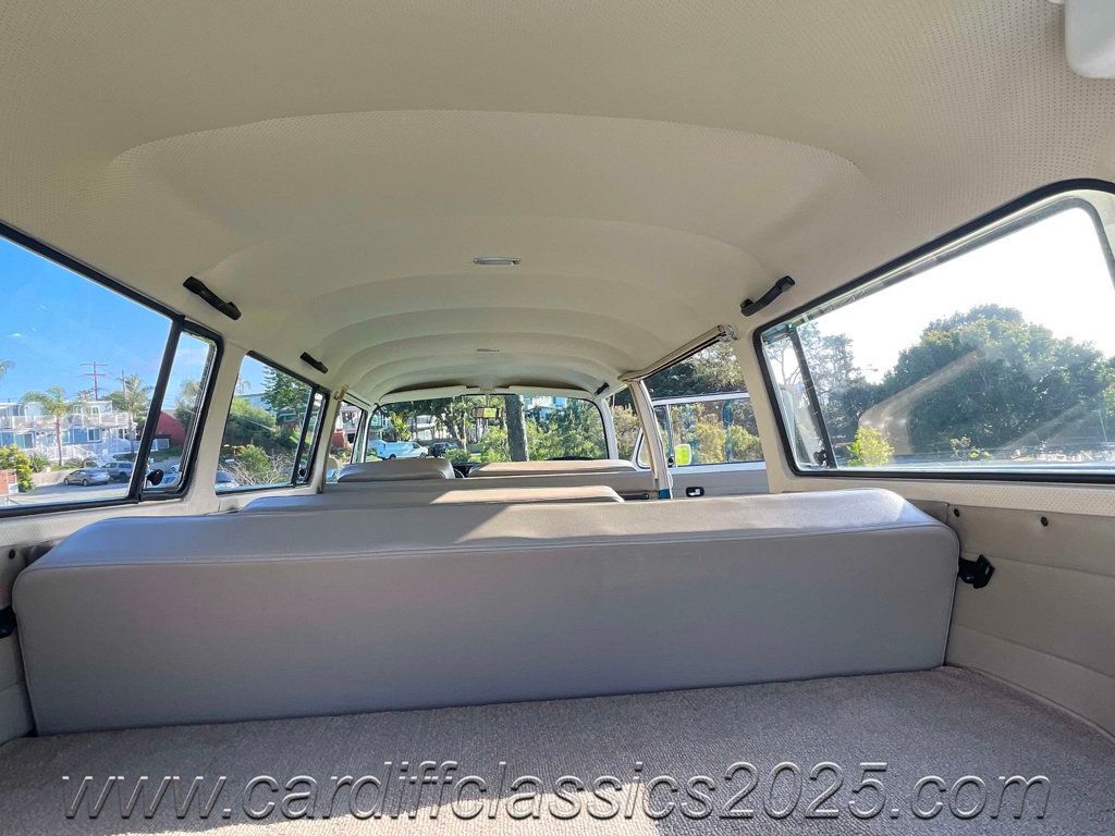1972 Volkswagen Bay Window Bus  - 22819640 - 18