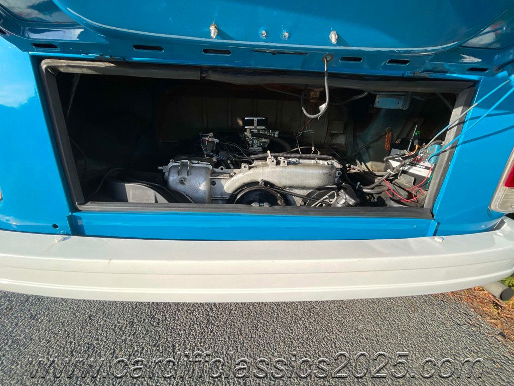 1972 Volkswagen Bay Window Bus  - 22819640 - 30