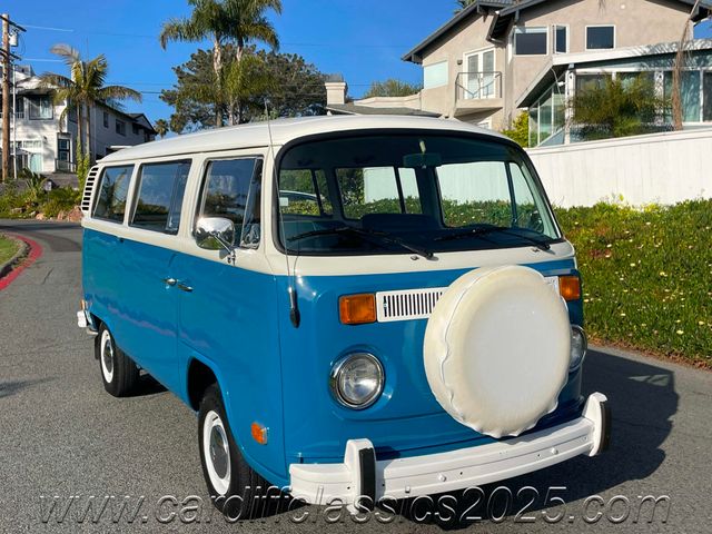 1972 Volkswagen Bay Window Bus  - 22819640 - 40