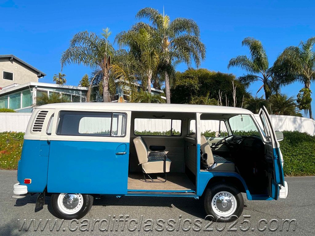 1972 Volkswagen Bay Window Bus  - 22819640 - 50