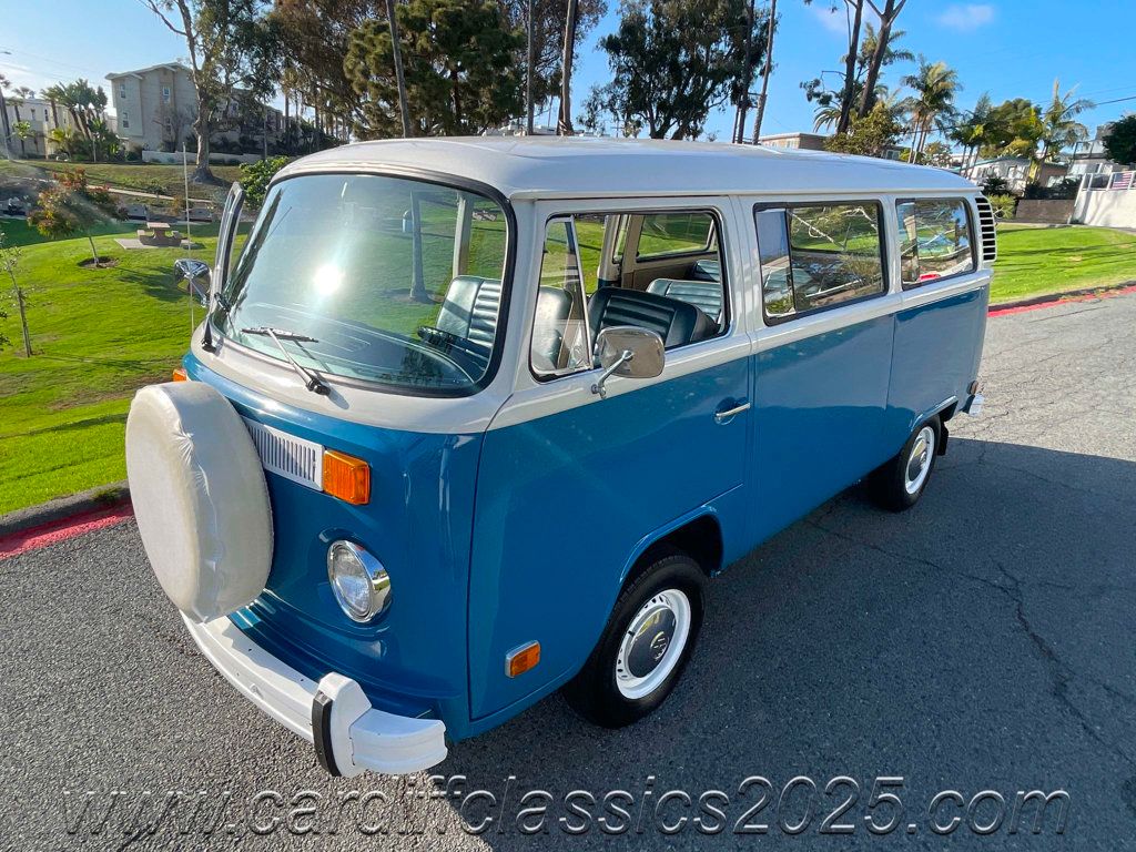 1972 Volkswagen Bay Window Bus  - 22819640 - 58