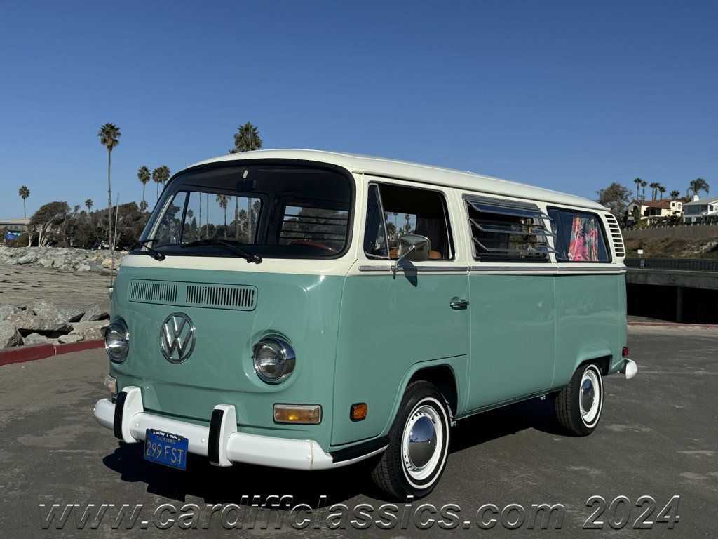 1972 Volkswagen Bus  - 22672966 - 0