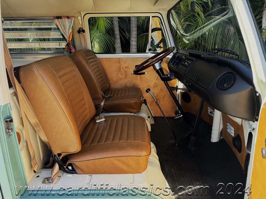 1972 Volkswagen Bus  - 22672966 - 15