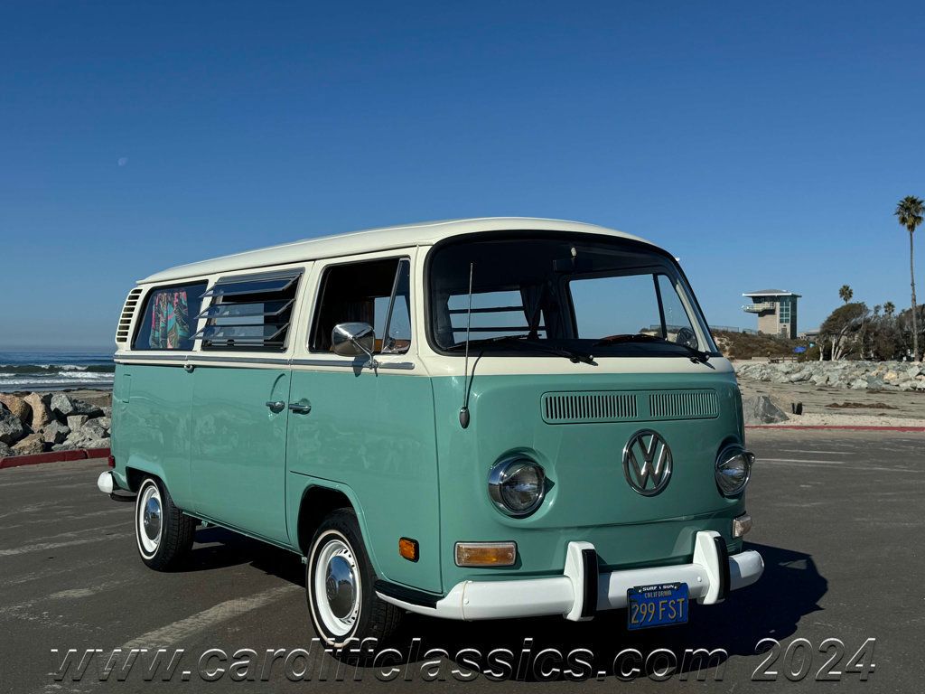 1972 Volkswagen Bus  - 22672966 - 2