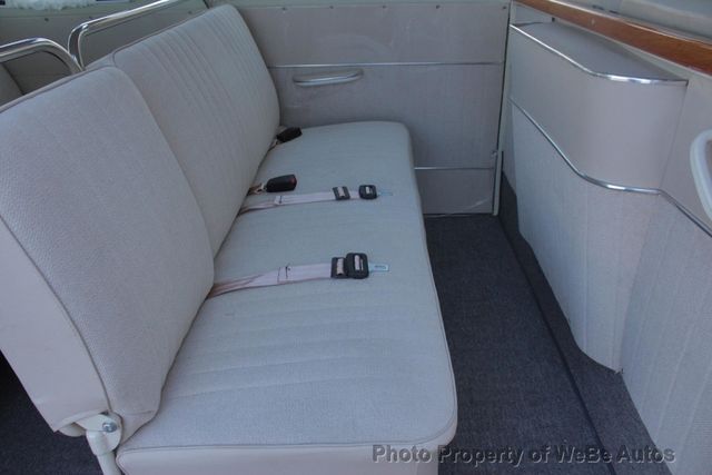 1972 Volkswagen Bus Restored - 22976944 - 11
