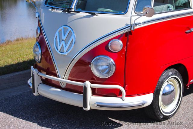 1972 Volkswagen Bus Restored - 22976944 - 24