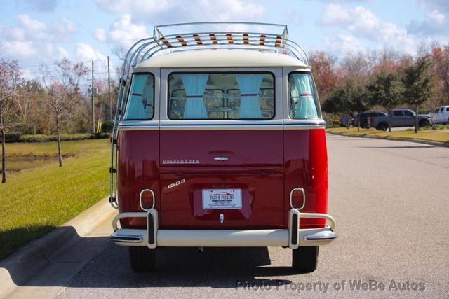 1972 Volkswagen Bus Restored - 22976944 - 3