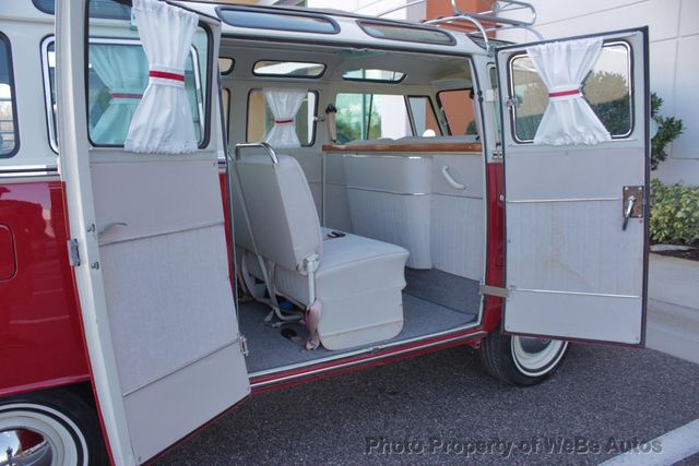 1972 Volkswagen Bus Restored - 22976944 - 67