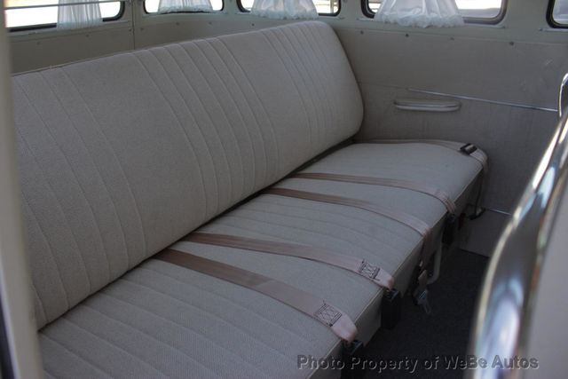 1972 Volkswagen Bus Restored - 22976944 - 69