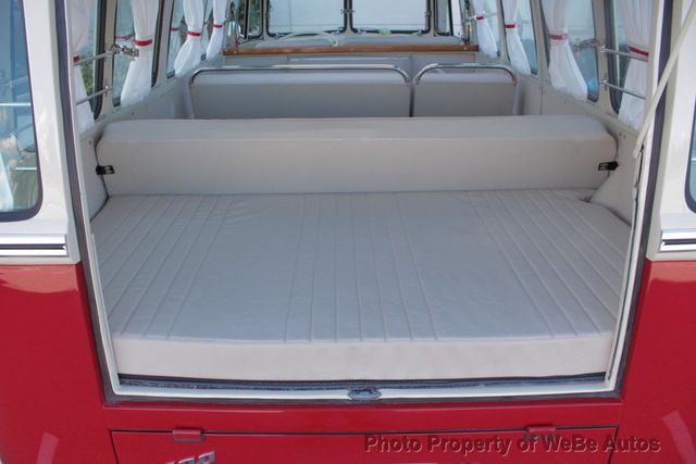 1972 Volkswagen Bus Restored - 22976944 - 71