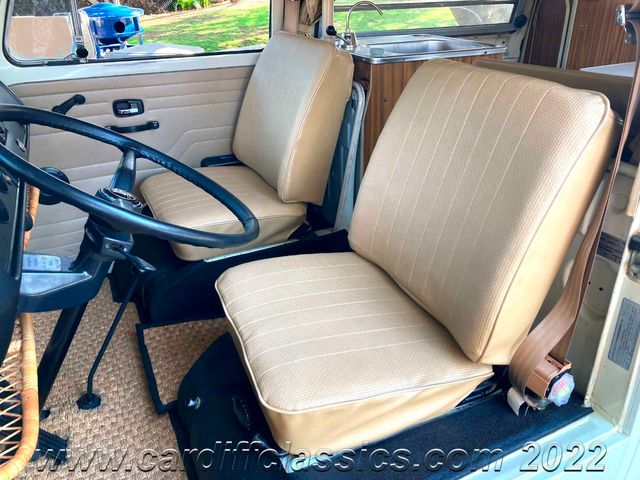 1972 Volkswagen Bus Tin Top Camper  - 21379467 - 14