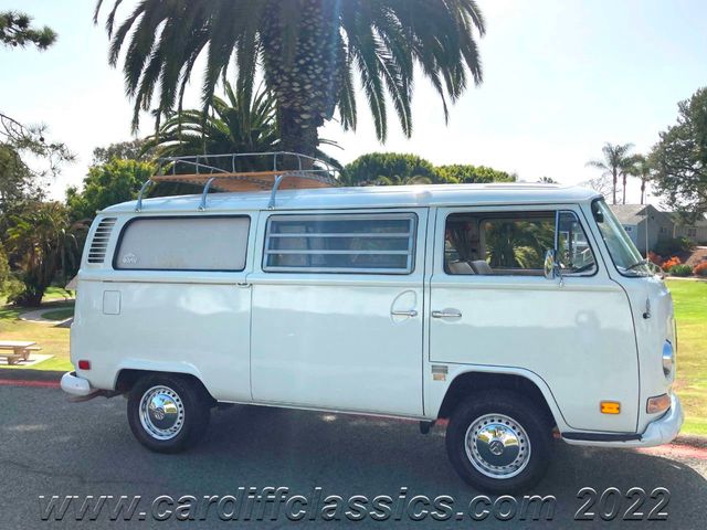 1972 Volkswagen Bus Tin Top Camper  - 21379467 - 22