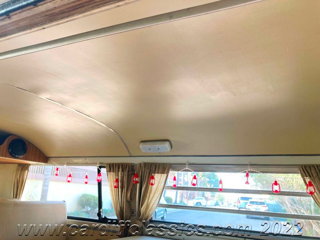 1972 Volkswagen Bus Tin Top Camper  - 21379467 - 28