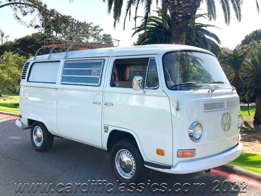 1972 Volkswagen Bus Tin Top Camper  - 21379467 - 2