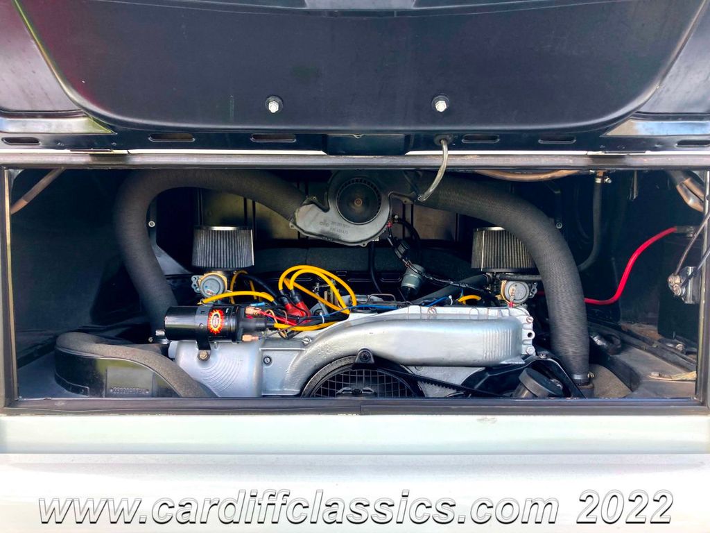 1972 Volkswagen Bus Tin Top Camper  - 21379467 - 31