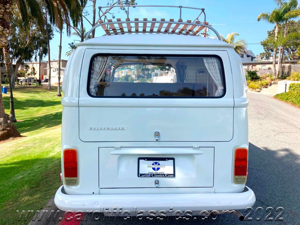 1972 Volkswagen Bus Tin Top Camper  - 21379467 - 6