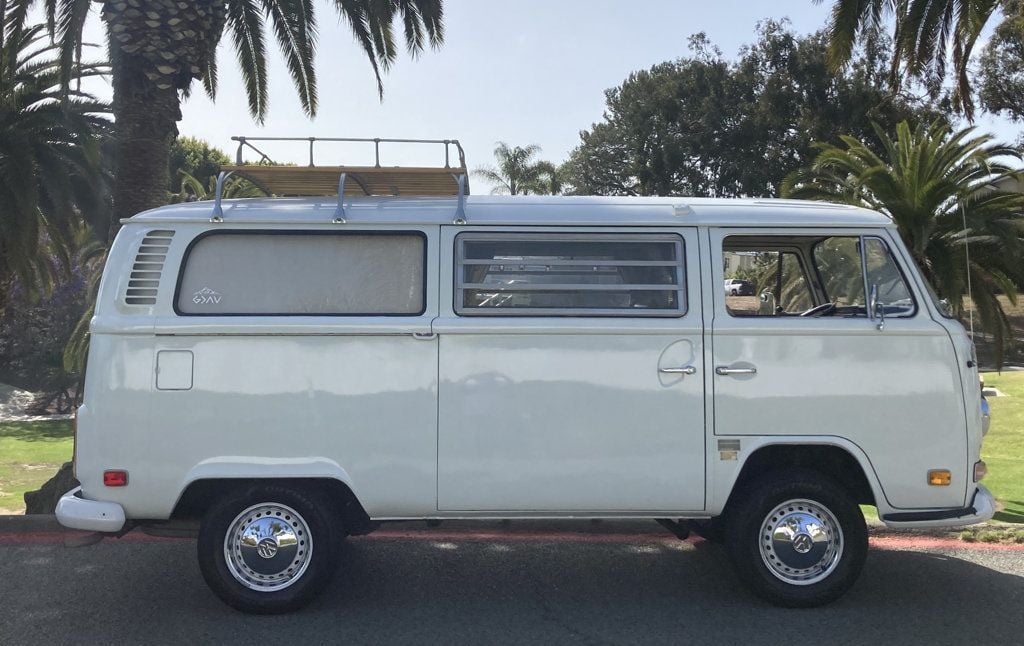 1972 Volkswagen Westfalia Tin-Top Camper  - 22689052 - 3