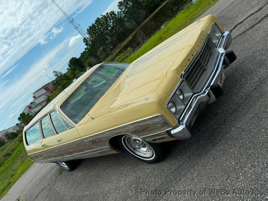 1973 Chrysler Town & Country For Sale  - 22887372 | Video 1